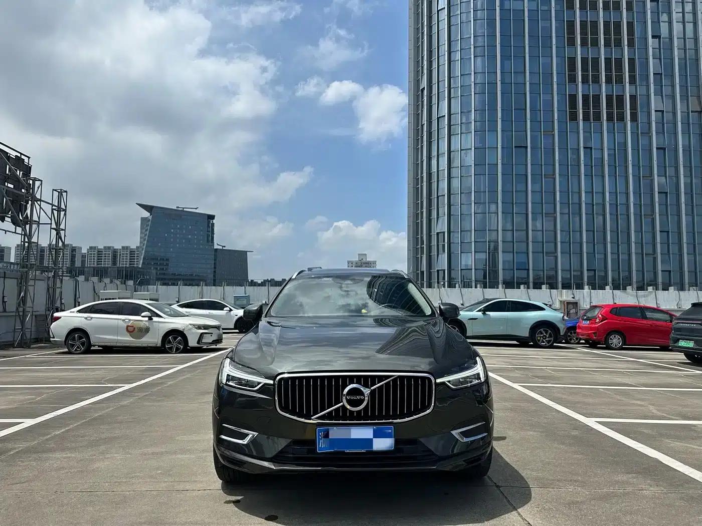 2020 Volvo XC60 T5 AWD Inscription Luxury Edition — миниатюра 2
