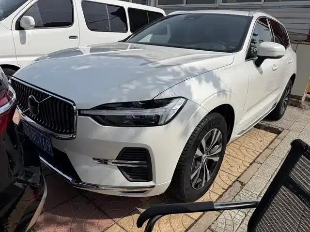 2023 Volvo XC60 B5 AWD Inscription Sport Edition