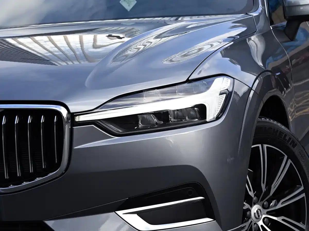 2021 Volvo XC60 T5 AWD Inscription Luxury Edition — миниатюра 10