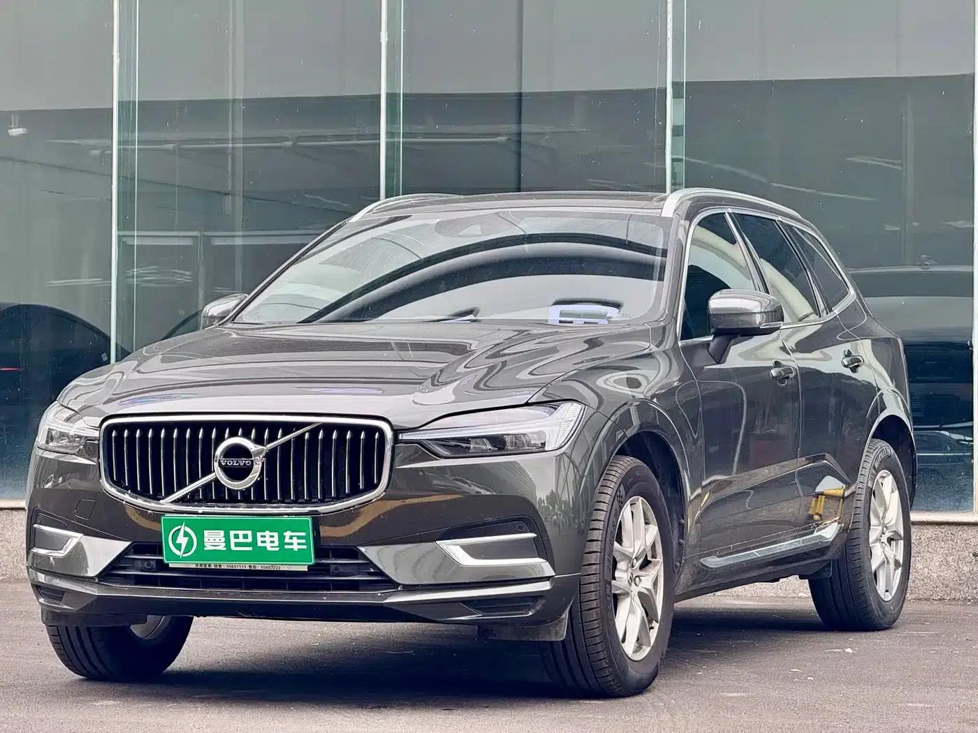 2021 Volvo XC60 T5 AWD Inscription Luxury Edition — миниатюра 1