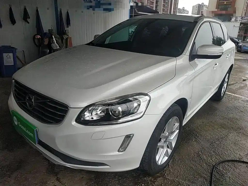 2017 Volvo XC60 T5 Smart Upgrade Edition — миниатюра 2