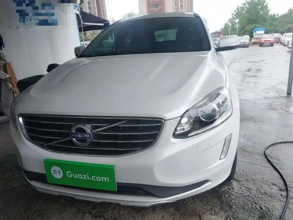 2017 Volvo XC60 T5 Smart Upgrade Edition — миниатюра 3