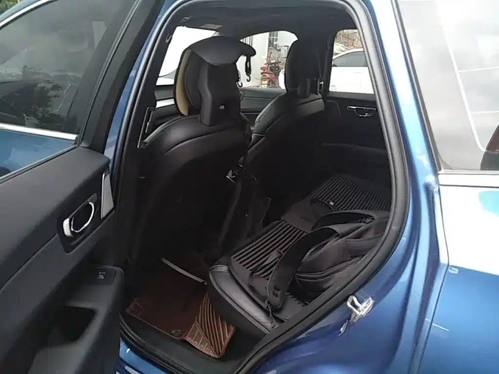 2018 Volvo XC60 T5 AWD Inscription Sport — миниатюра 17