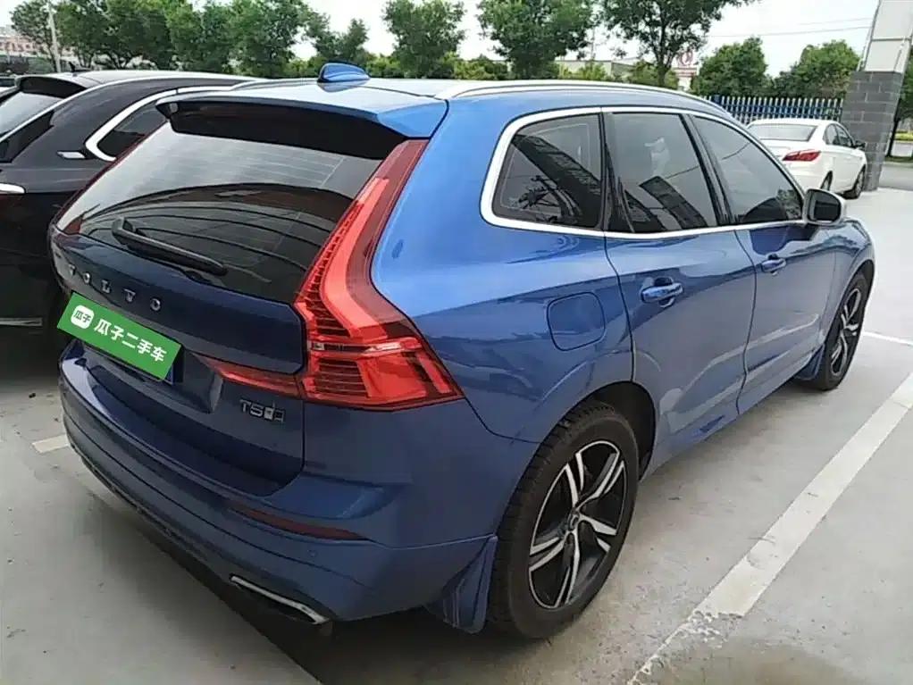 2018 Volvo XC60 T5 AWD Inscription Sport — миниатюра 7