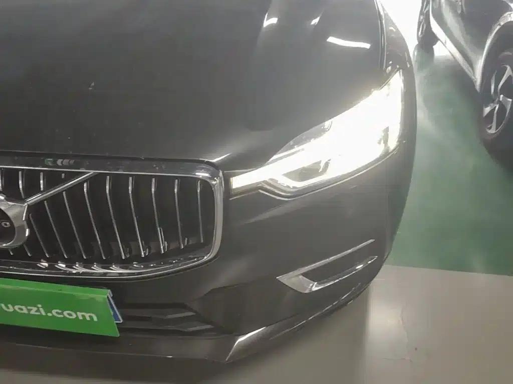 2019 Volvo XC60 T5 AWD Inscription Luxury Edition (China V Emission Standard) — миниатюра 24