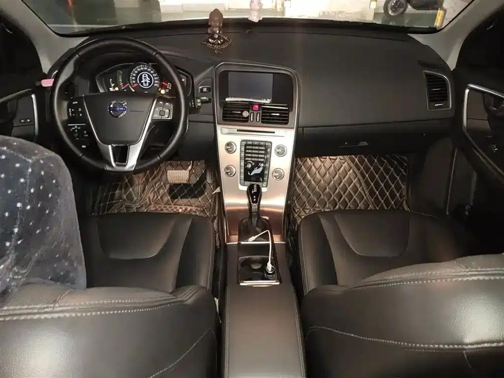 2017 Volvo XC60 T5 Smart Upgrade Edition — миниатюра 13