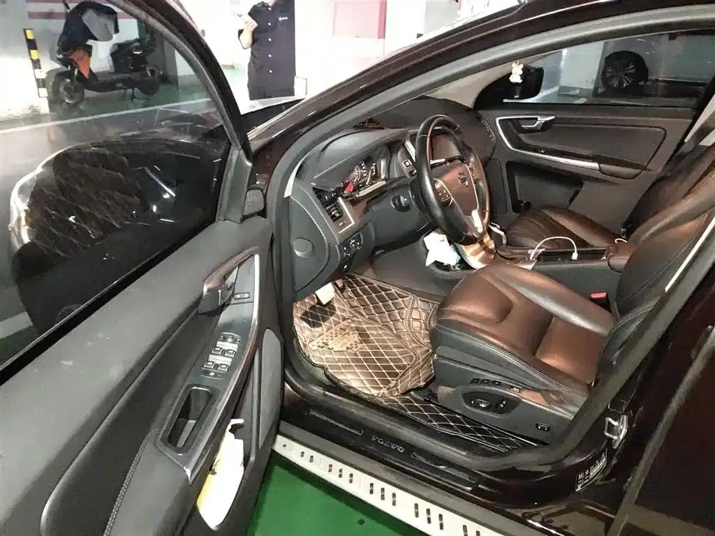 2017 Volvo XC60 T5 Smart Upgrade Edition — миниатюра 14