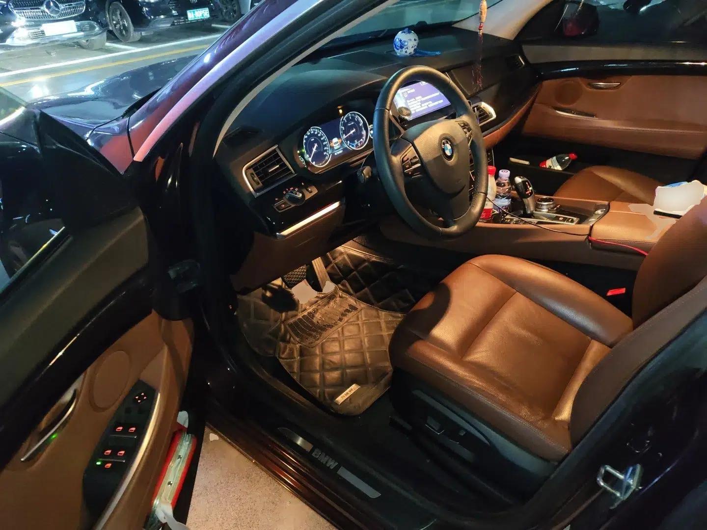 BMW 5 Series GT 2014 528i Leading Model — миниатюра 17