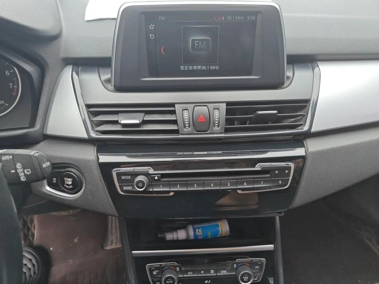 BMW 2 Series Gran Tourer 2015 218i Leading Model — миниатюра 14