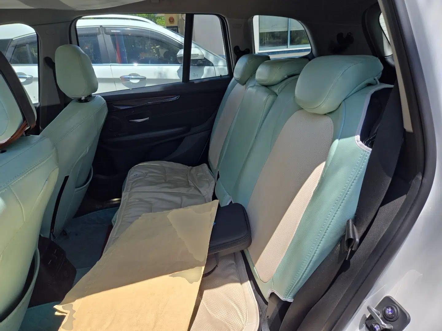 BMW 2 Series Gran Tourer 2015 218i Sports Design Package — миниатюра 18