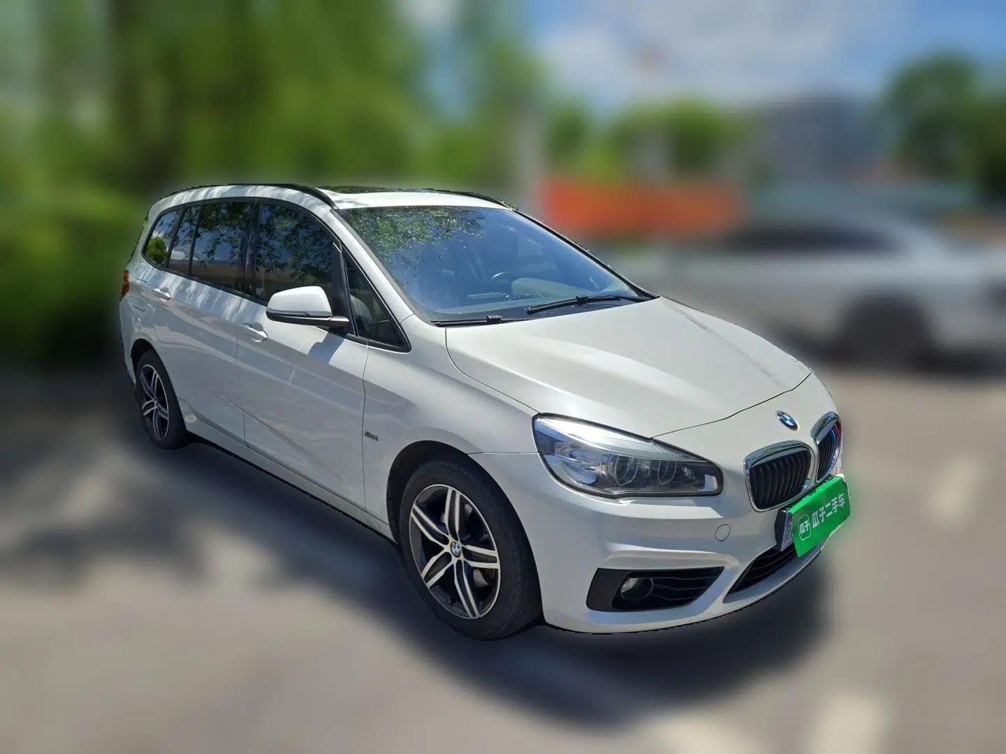 BMW 2 Series Gran Tourer 2015 218i Sports Design Package — миниатюра 3