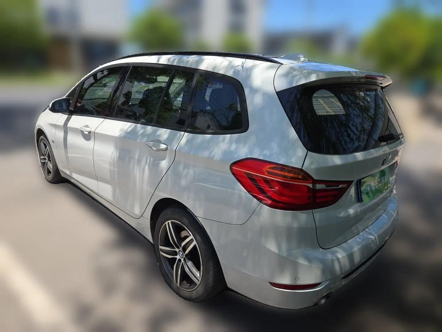 BMW 2 Series Gran Tourer 2015 218i Sports Design Package — миниатюра 4