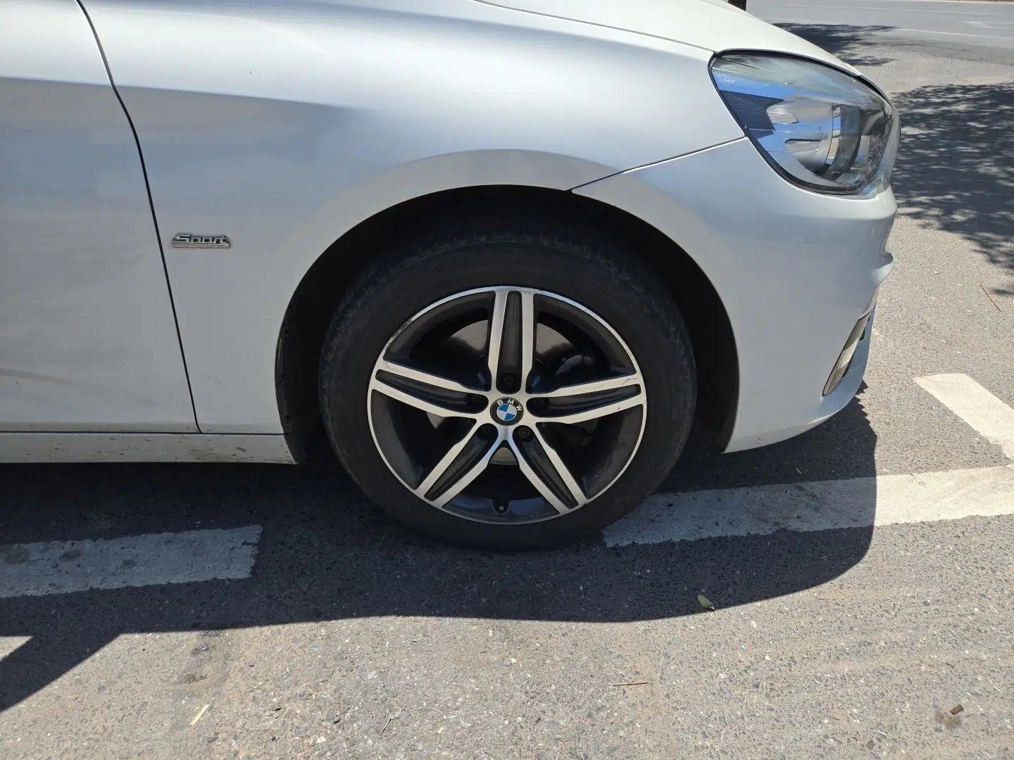 BMW 2 Series Gran Tourer 2015 218i Sports Design Package — миниатюра 8