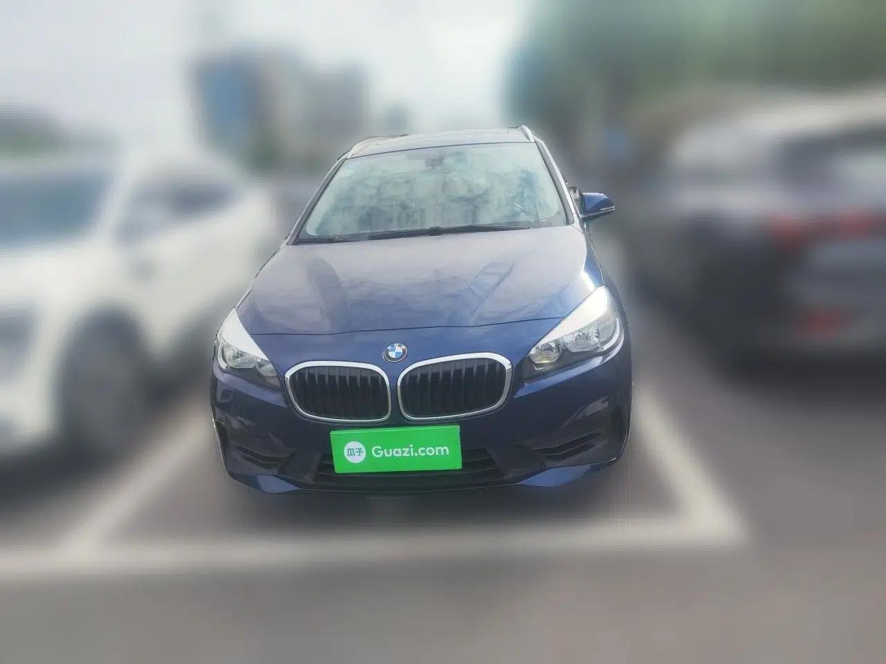 BMW 2 Series Gran Tourer 2018 220i Leading Model — миниатюра 2