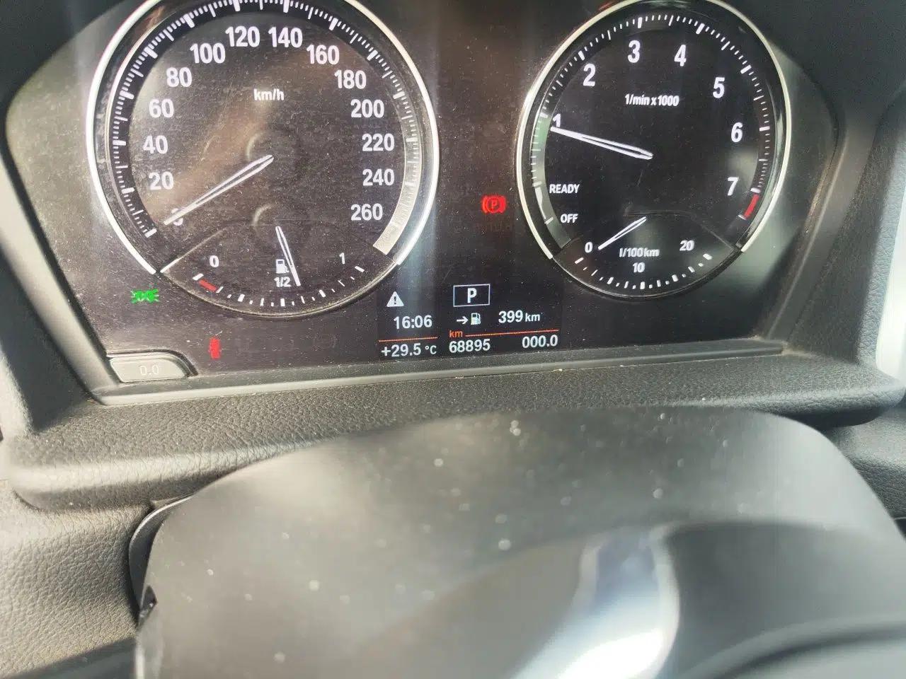 BMW 2 Series Gran Tourer 2018 220i Leading Model — миниатюра 13