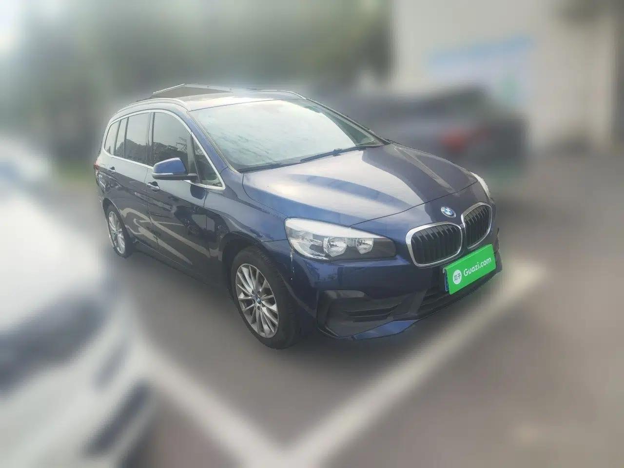 BMW 2 Series Gran Tourer 2018 220i Leading Model — миниатюра 3