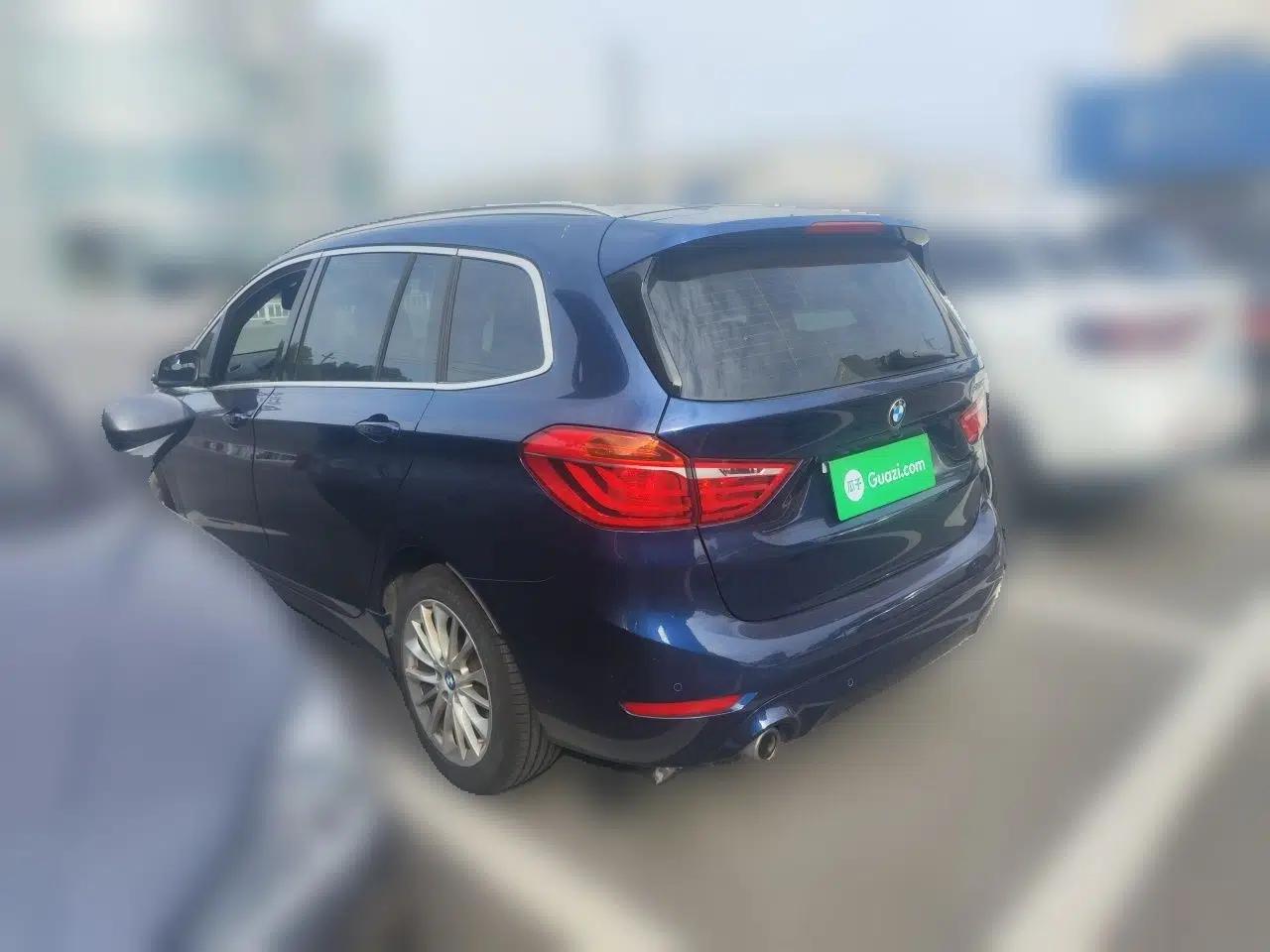 BMW 2 Series Gran Tourer 2018 220i Leading Model — миниатюра 4