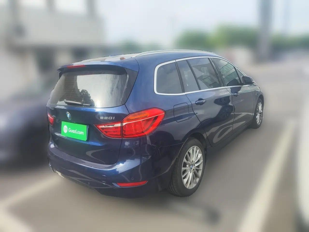 BMW 2 Series Gran Tourer 2018 220i Leading Model — миниатюра 6
