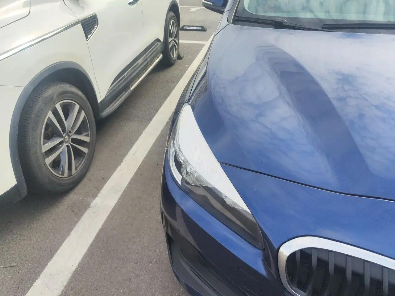 BMW 2 Series Gran Tourer 2018 220i Leading Model — миниатюра 7