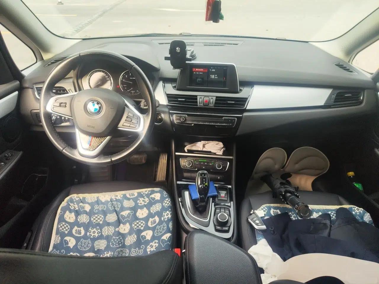 BMW 2 Series Gran Tourer 2018 220i Leading Model — миниатюра 10