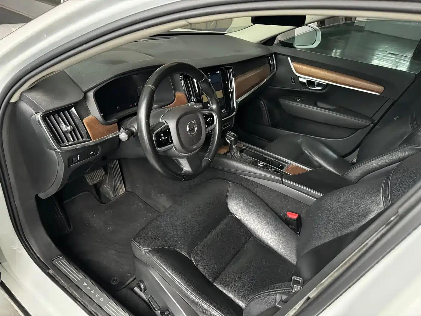 2019 Volvo S90 T5 Smart Edition — миниатюра 5