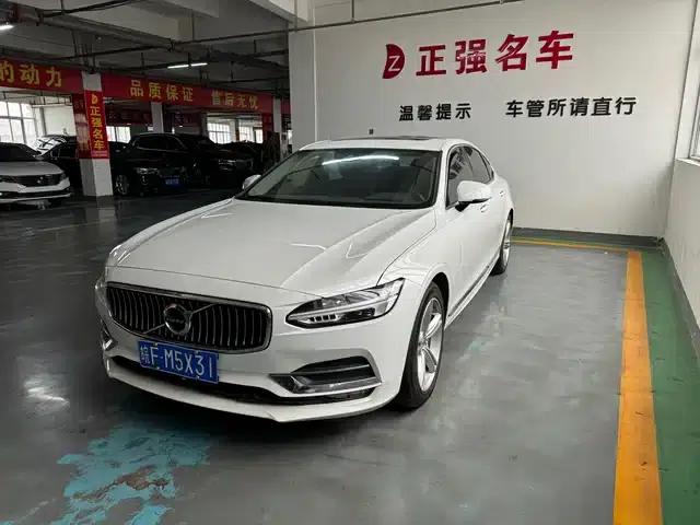 2019 Volvo S90 T5 Smart Edition