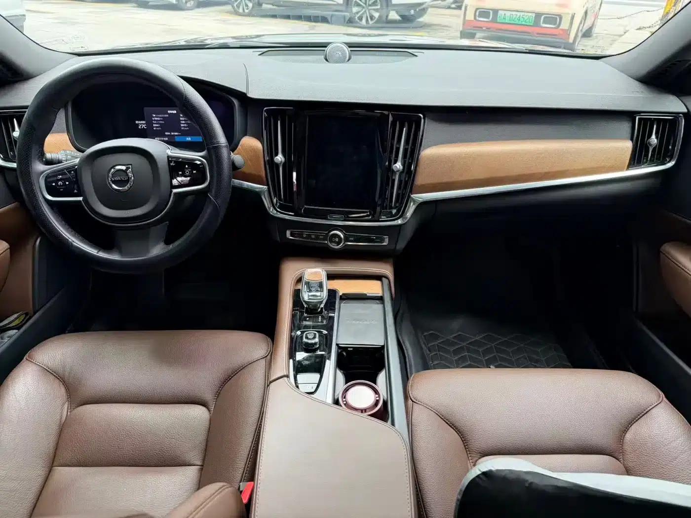 2024 Volvo S90 B5 Smart Luxury Edition — миниатюра 7
