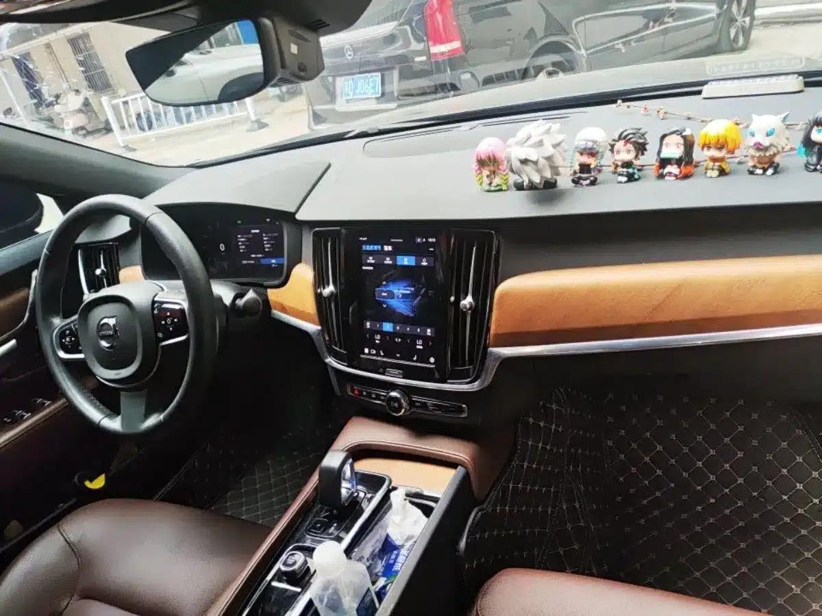 2024 Volvo S90 B5 Smart Luxury Edition — миниатюра 3