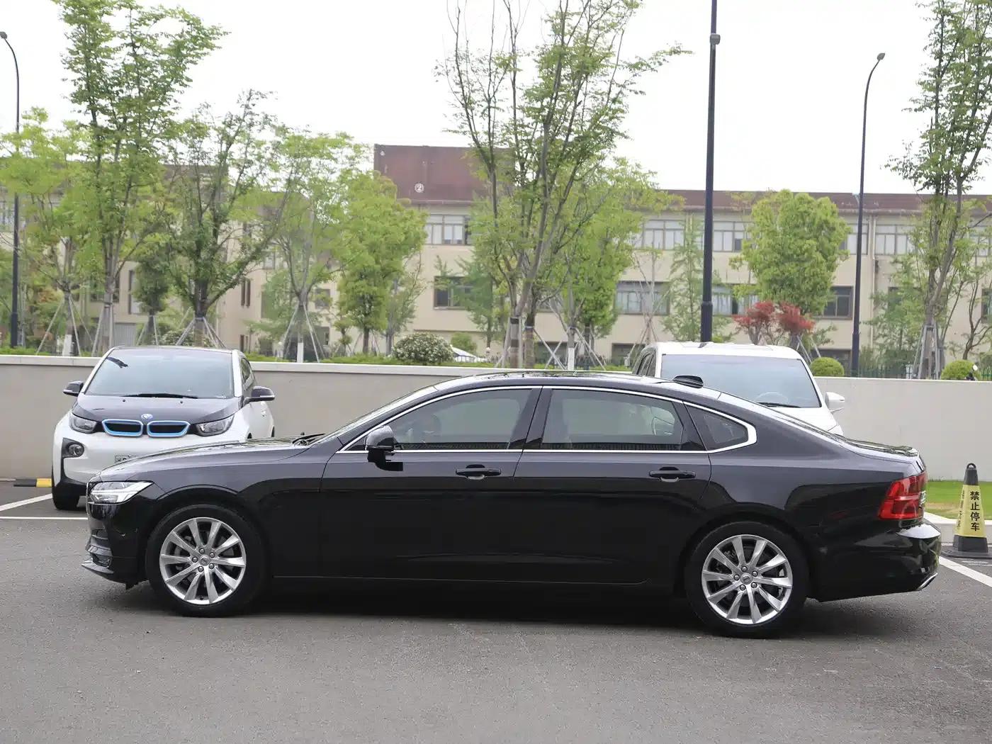 2018 Volvo S90 T5 Smart Edition — миниатюра 18