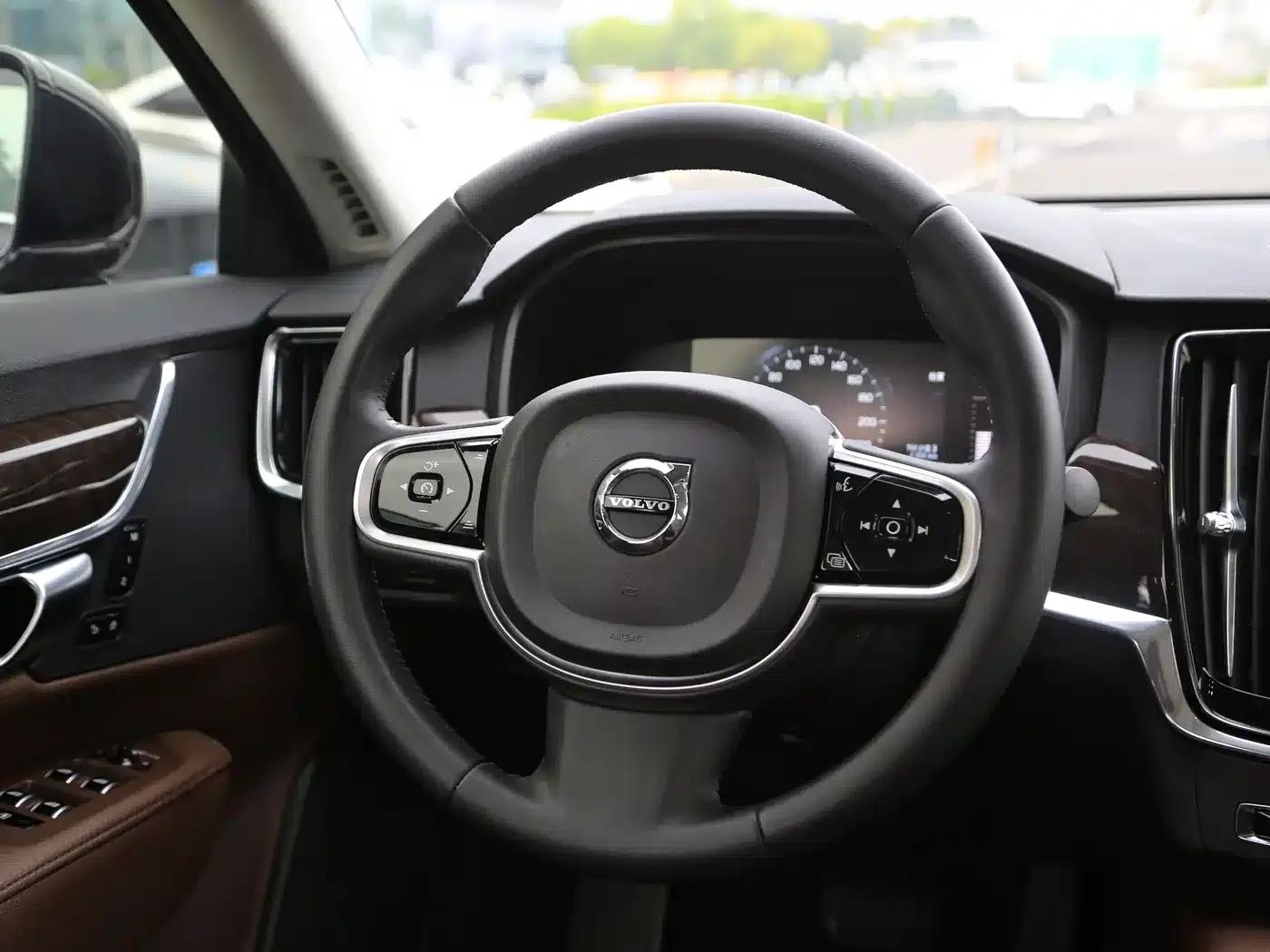 2018 Volvo S90 T5 Smart Edition — миниатюра 7