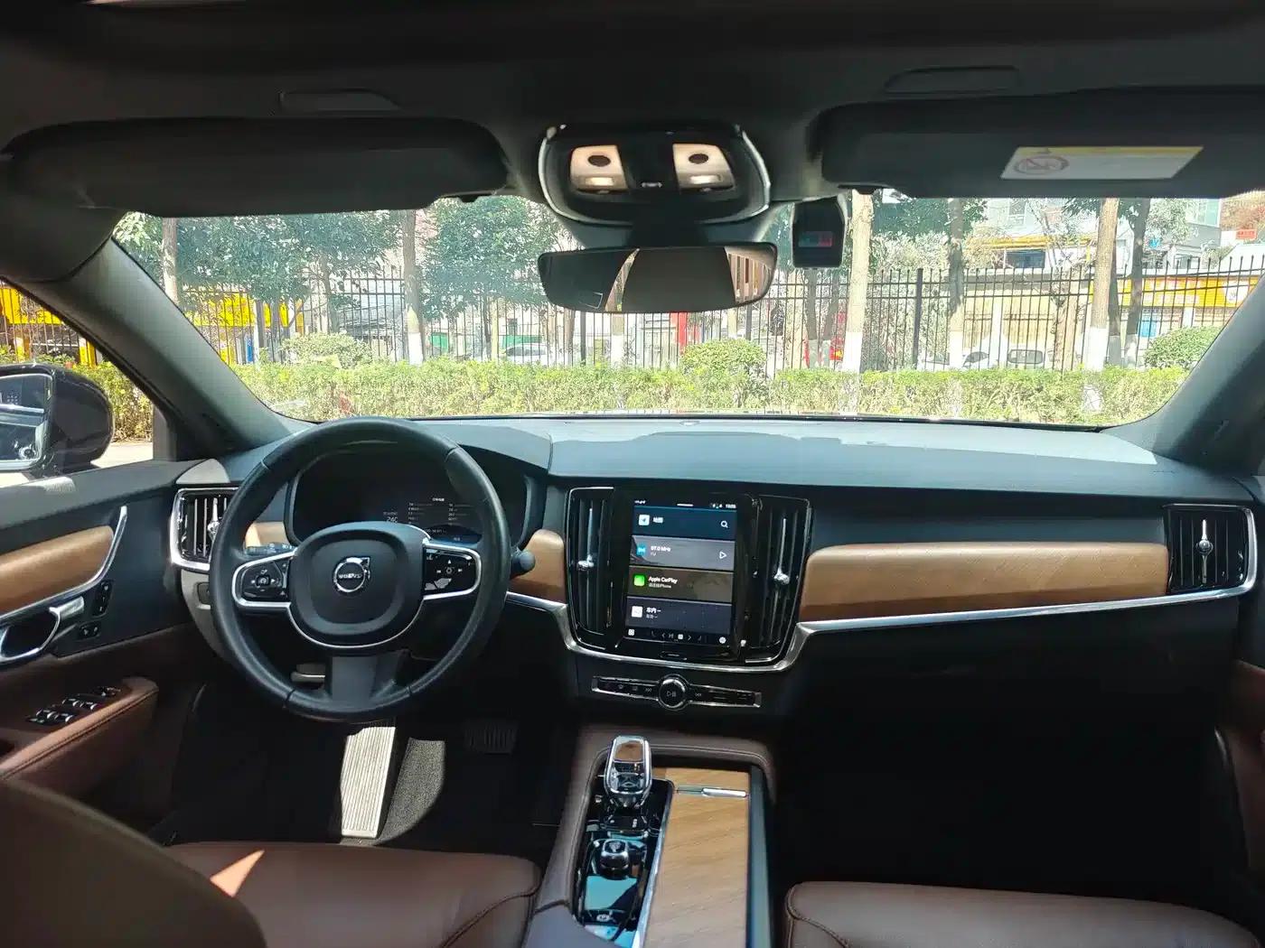 2022 Volvo S90 B5 Smart Luxury Edition — миниатюра 11