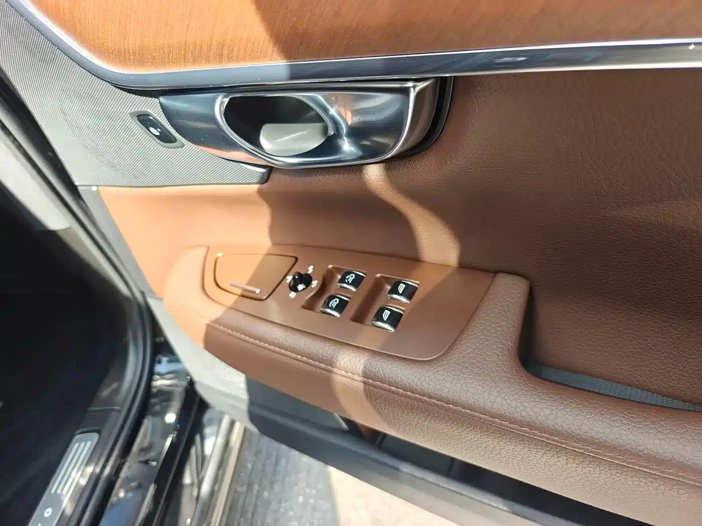 2022 Volvo S90 B5 Smart Luxury Edition — миниатюра 13