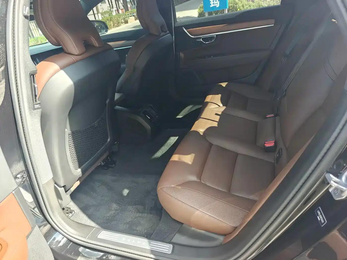 2022 Volvo S90 B5 Smart Luxury Edition — миниатюра 9