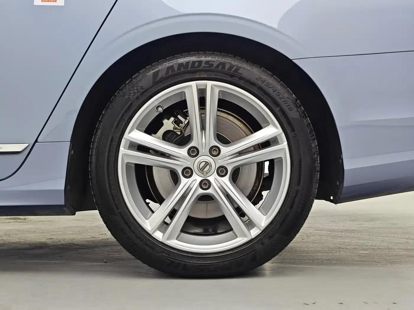 2019 Volvo S90 T5 Smart Edition — миниатюра 13