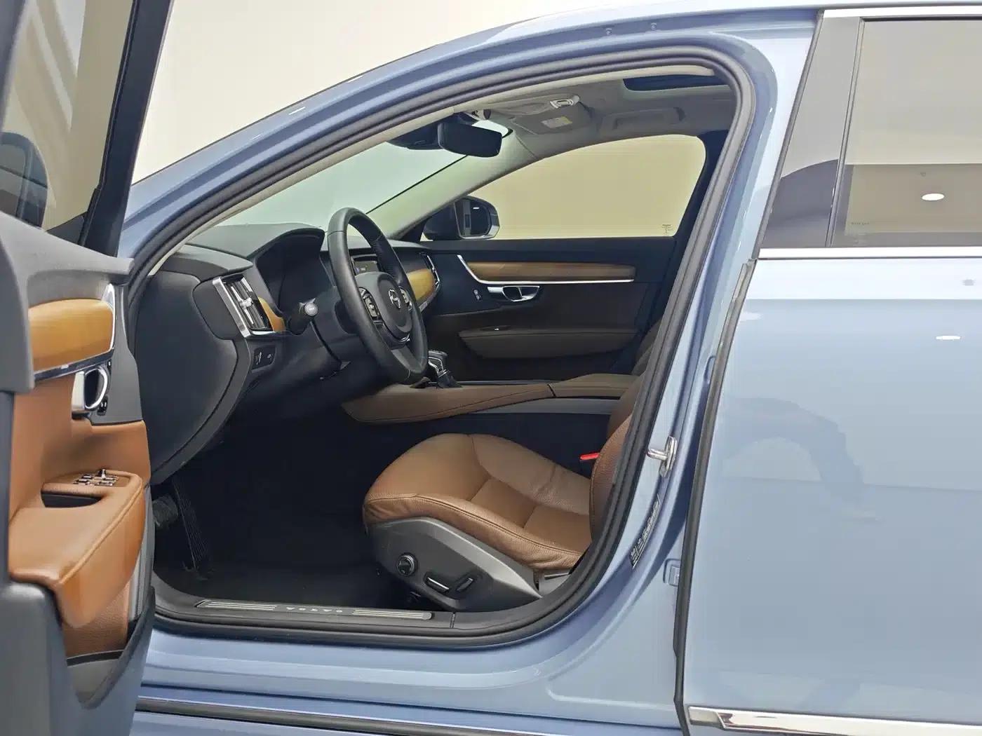 2019 Volvo S90 T5 Smart Edition — миниатюра 18