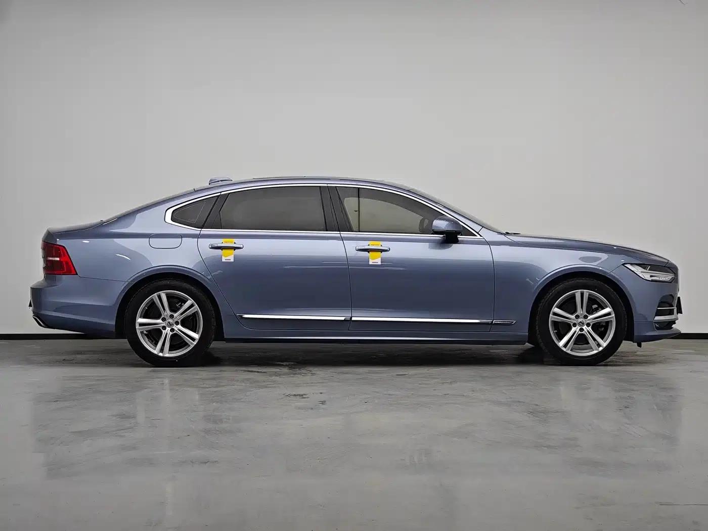 2019 Volvo S90 T5 Smart Edition — миниатюра 9