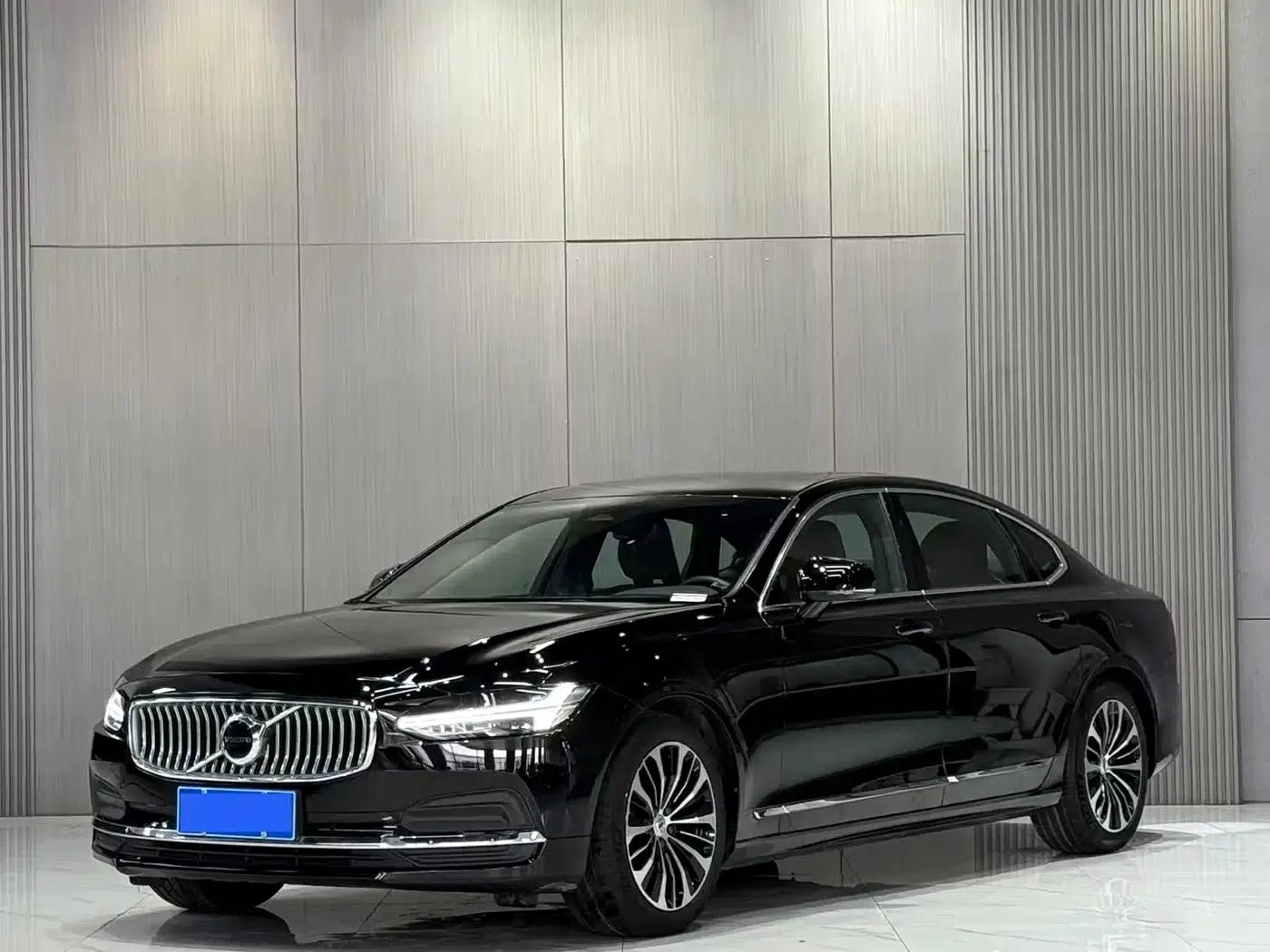 2024 Volvo S90 B5 Smart Luxury Edition — миниатюра 1