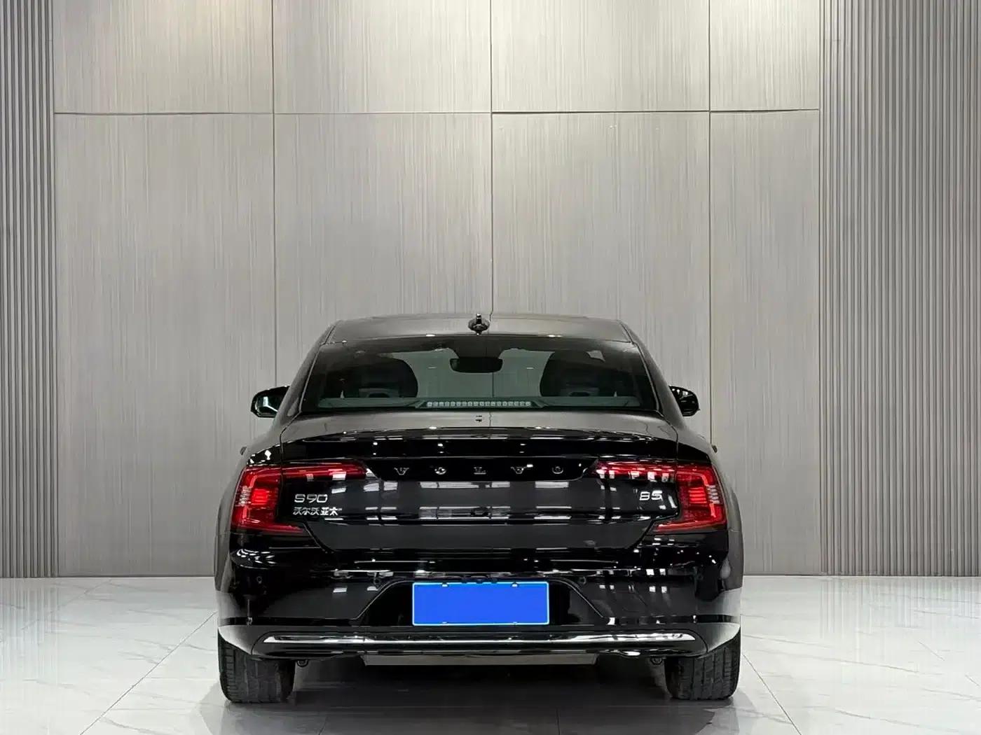 2024 Volvo S90 B5 Smart Luxury Edition — миниатюра 5