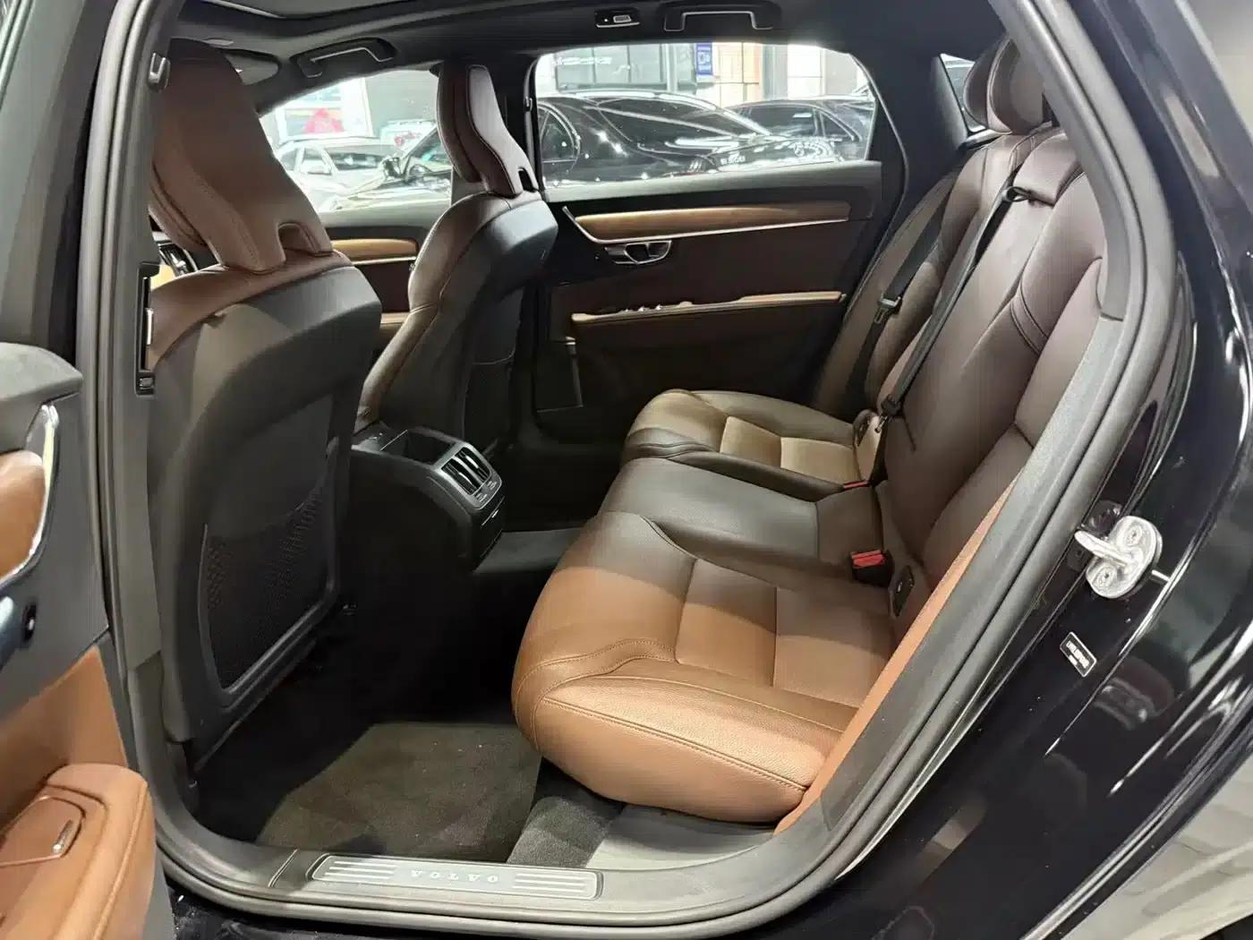 2024 Volvo S90 B5 Smart Luxury Edition — миниатюра 8