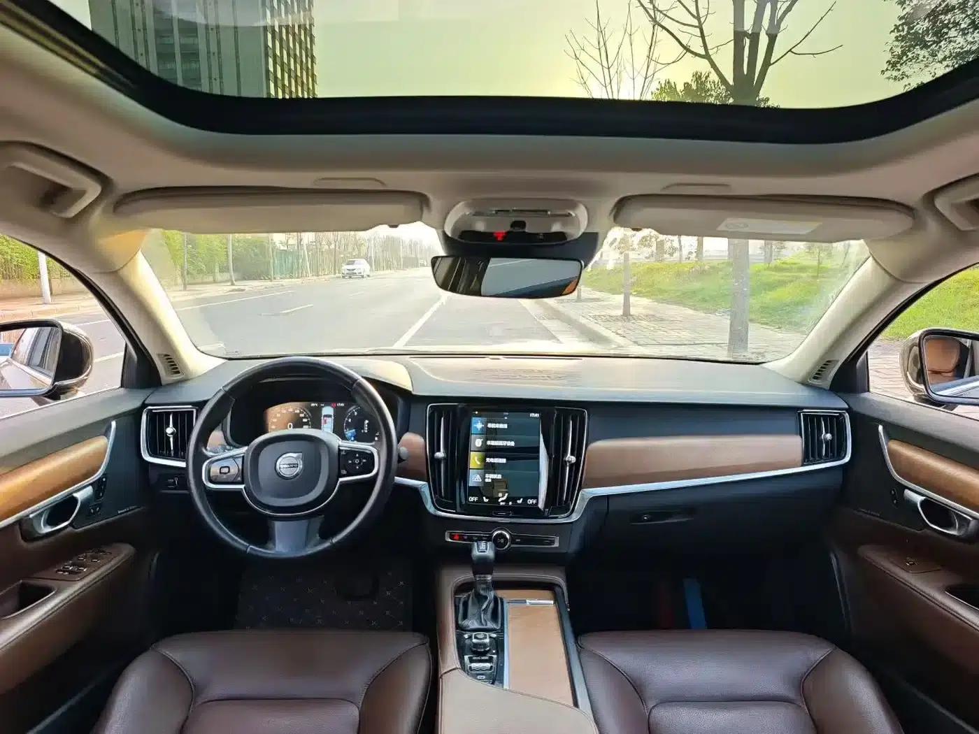 2020 Volvo S90 T5 Inscription Luxury Edition — миниатюра 5