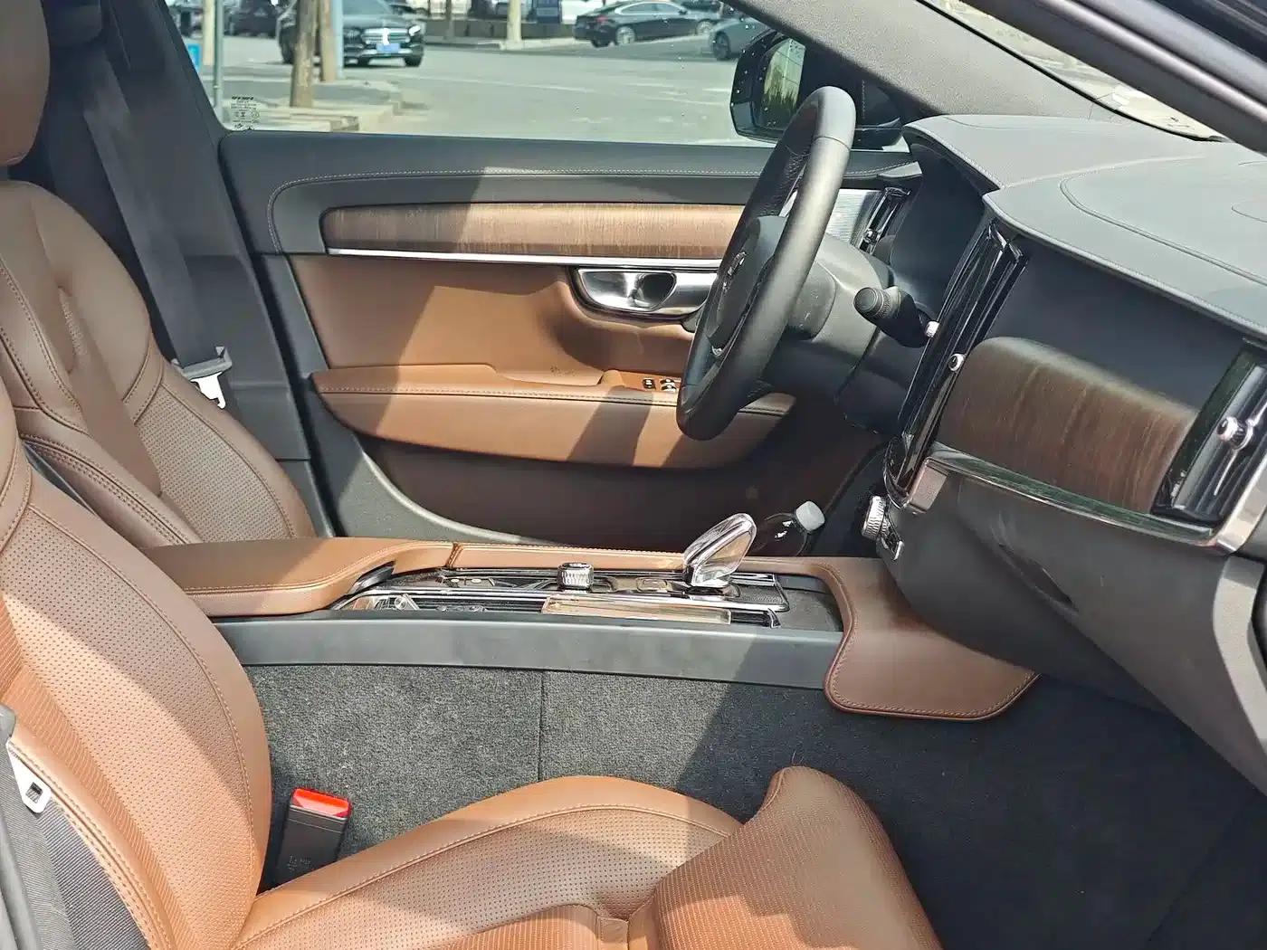 2024 Volvo S90 B5 Inscription Luxury Edition — миниатюра 13