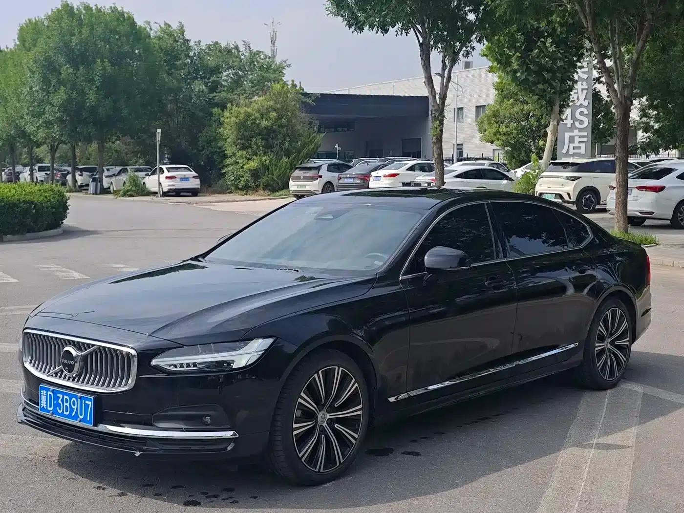 2024 Volvo S90 B5 Inscription Luxury Edition — миниатюра 3