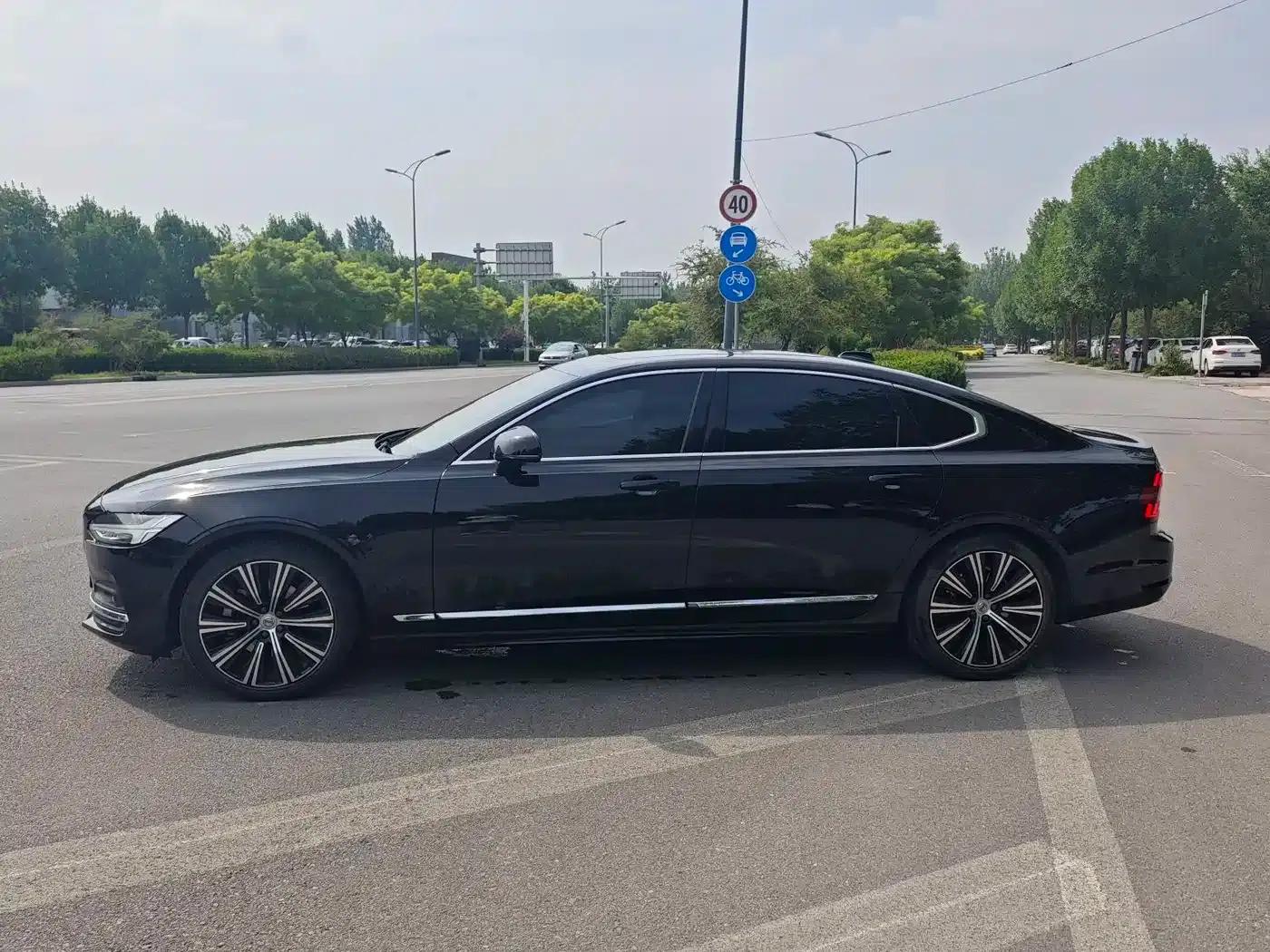 2024 Volvo S90 B5 Inscription Luxury Edition — миниатюра 4