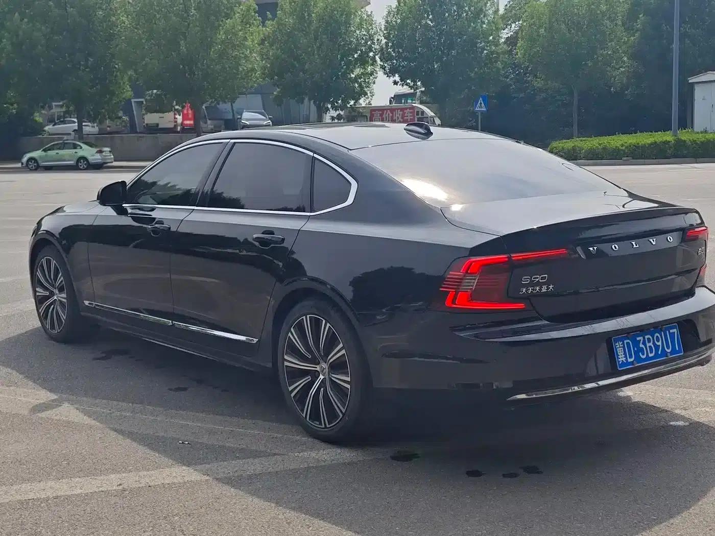 2024 Volvo S90 B5 Inscription Luxury Edition — миниатюра 10