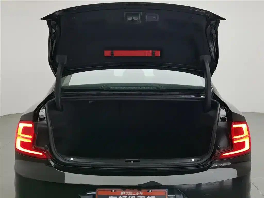 2017 Volvo S90 T5 Smart Edition — миниатюра 16