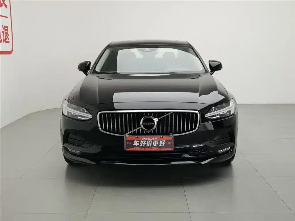 2017 Volvo S90 T5 Smart Edition — миниатюра 3