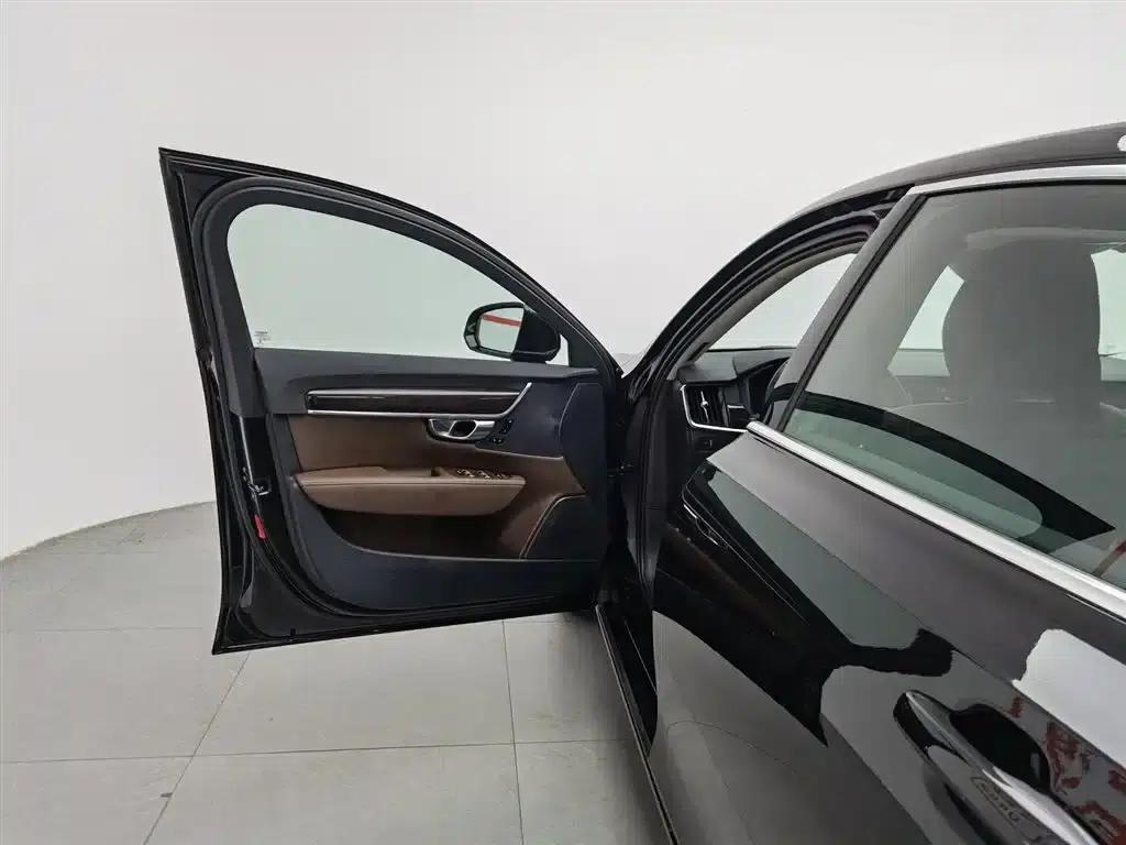 2017 Volvo S90 T5 Smart Edition — миниатюра 8