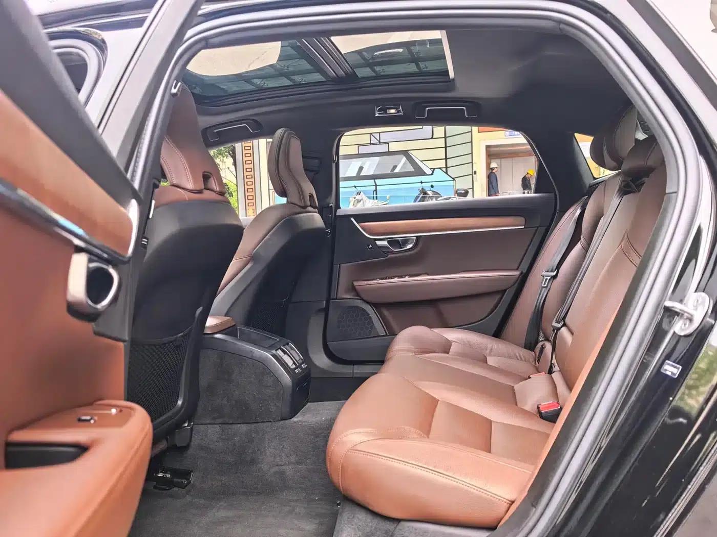 2024 Volvo S90 B5 Smart Luxury Edition — миниатюра 9