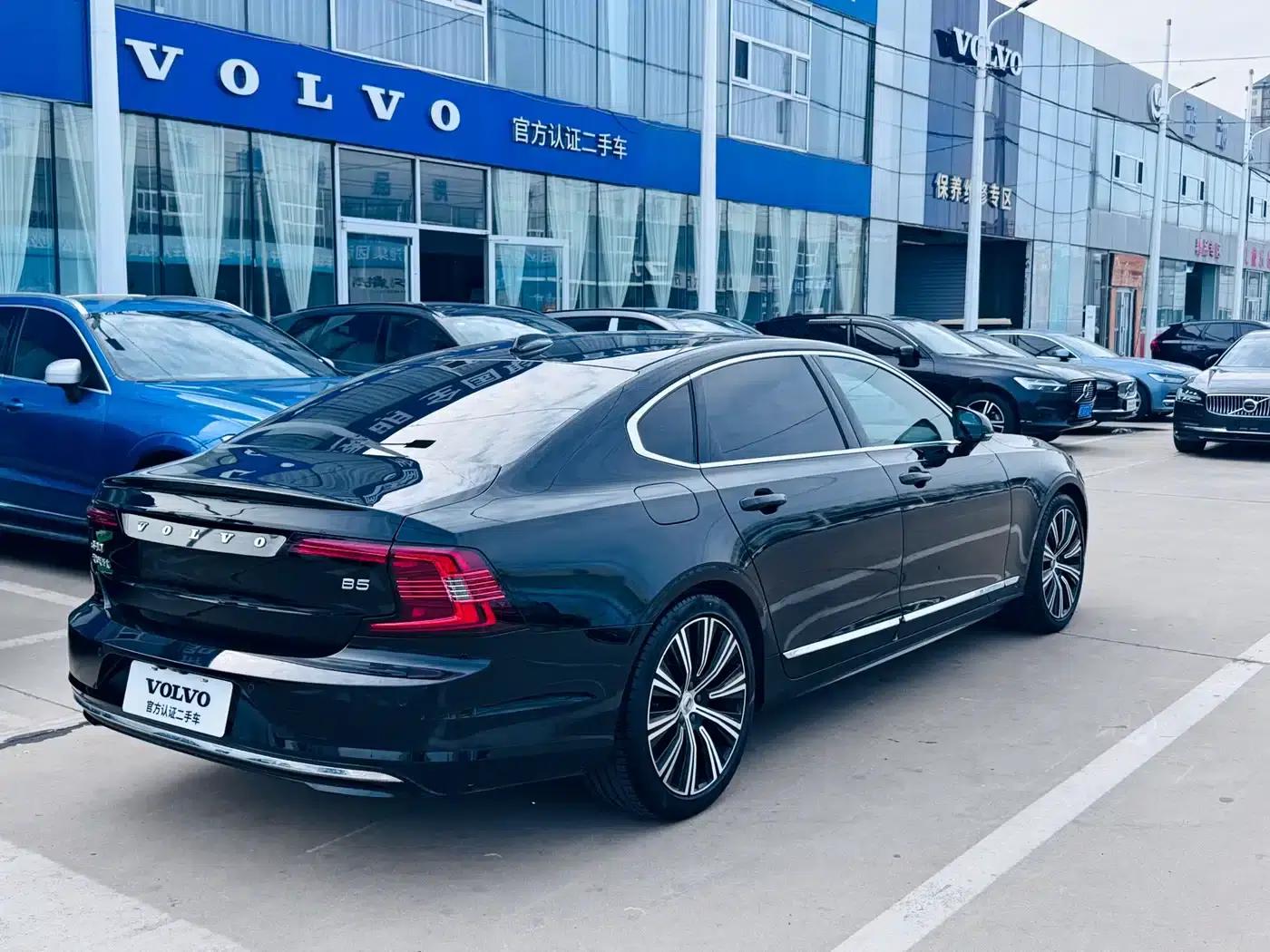 2024 Volvo S90 B5 Inscription Luxury Edition — миниатюра 4