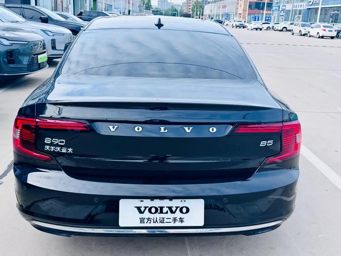 2024 Volvo S90 B5 Inscription Luxury Edition — миниатюра 5